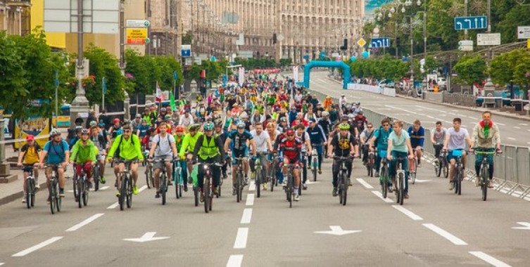 В субботу, 5 июня, “Всеукраинский велодень в Киеве” изменит работу общественного транспорта