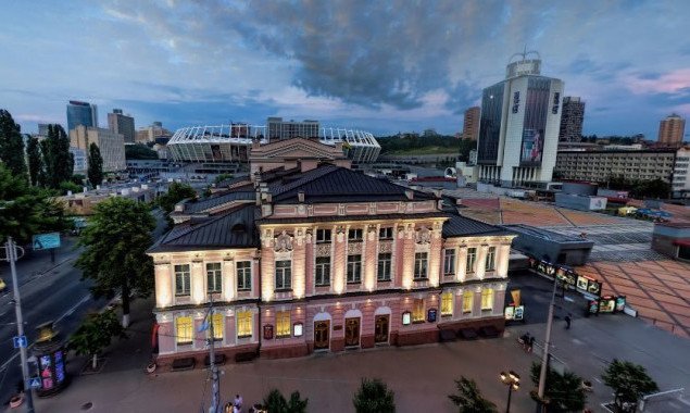 Депутатка Пуртова требует отчет о реконструкции театра оперетты