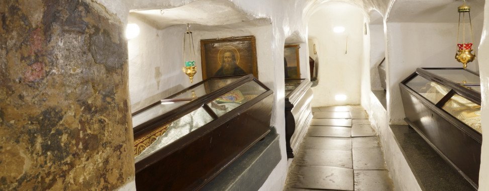 В Киево-Печерской лавре разрушаются лабиринты Ближних пещер
