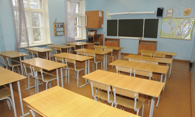 В КГГА заявляют о наличии еще более 2,5 тысяч свободных мест в столичных школах для будущих первоклассников