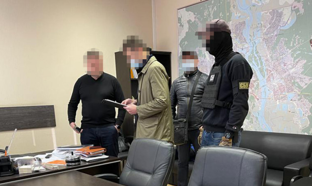 Правоохранители провели обыски в КП “Киевтеплоэнерго” и вручили подозрение директору структурного подразделения компании и подрядчику