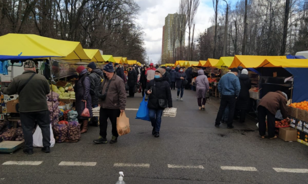 Сегодня, 23 февраля, ярмарки пройдут в семи районах Киева (адреса)