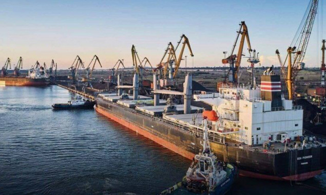 Італія, Румунія, Бельгія та Литва закривають порти для російських кораблів