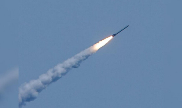 Росіяни вранці вдарили крилатими ракетами по Запоріжжю, одну збило ППО