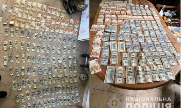 У Києві правоохоронці викрили наркоділка з партією “товару” на 5 млн гривень (фото)